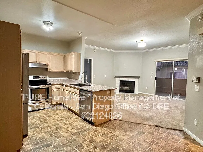 2 bed, 2.0 bath, 968 sqft, $3,195 — Photo 1