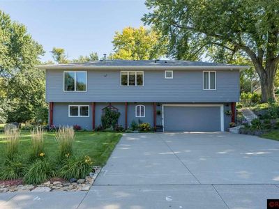 1040 Stoltzman Rd, Mankato, MN, 56001