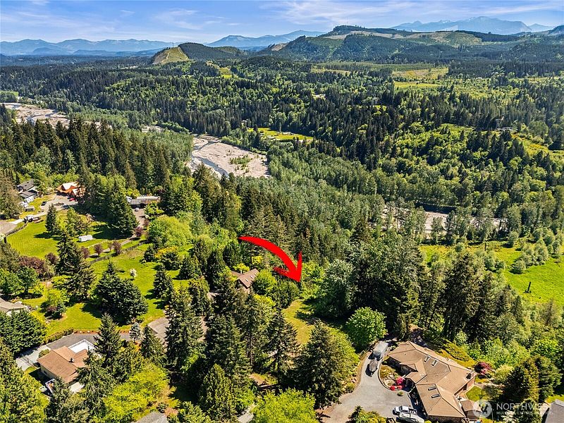 3rd image of 23519 Rim Road