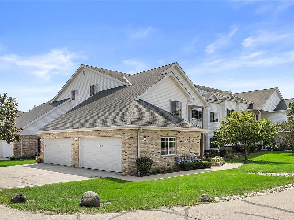 1st image of 4226 Taylor Harbor W W #8