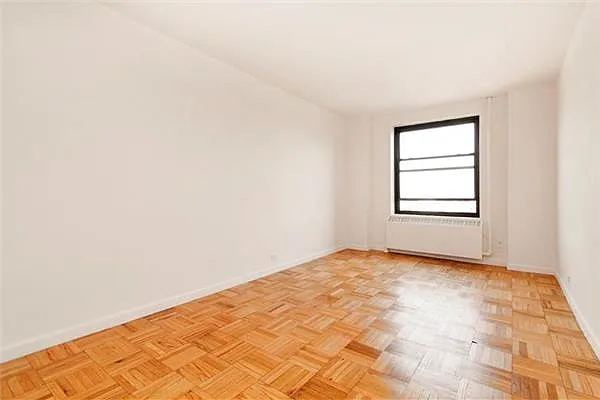 Sold by Time Equities, Inc. | media 14