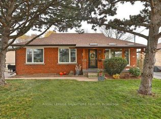 83 S Hammond Rd, Mississauga, ON L5M 2A3