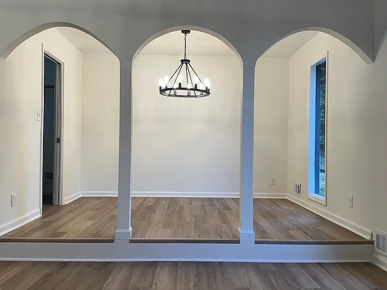 Formal Dining