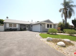 14020 Hartsook St, Sherman Oaks, CA 91423