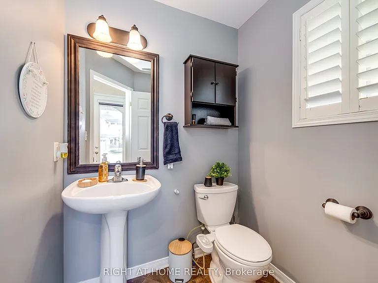 3048 Jenn Ave — Photo 10