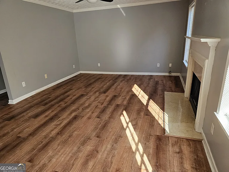 1529 Sydney Pond Cir — Photo 29