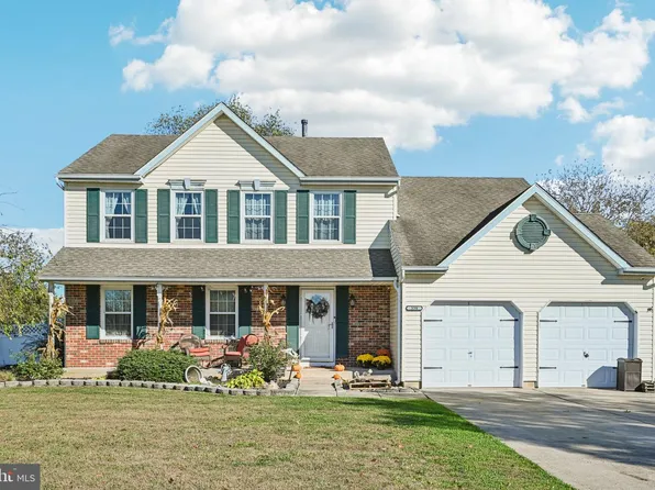 338 Sugar Hill Dr, Clayton, NJ 08312