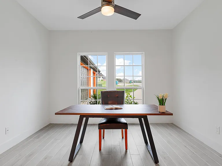 4013 Legend Trl — Photo 20