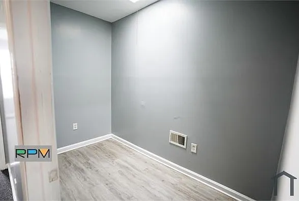 1607 N Patterson Park Ave — Photo 12