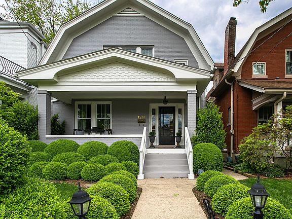 2nd image of 2156 Sherwood Ave