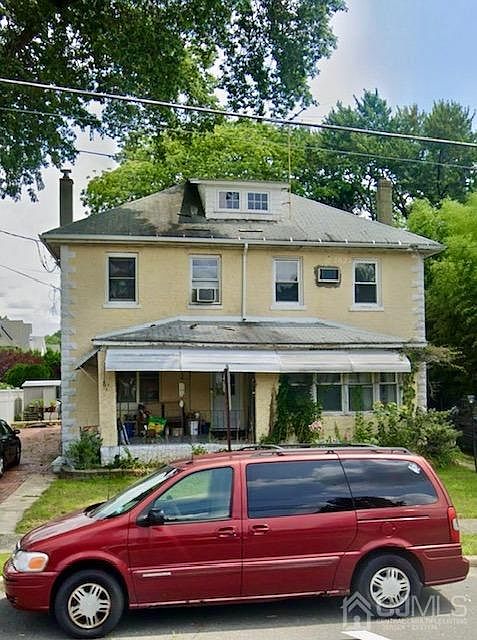 2nd image of 189 Gatzmer Ave