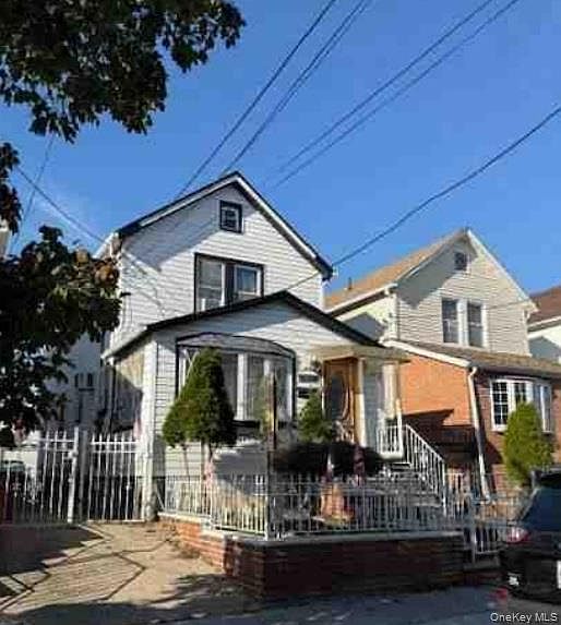 1st image of 10718 108th Street