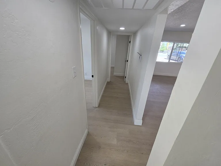 609 Mission St — Photo 4