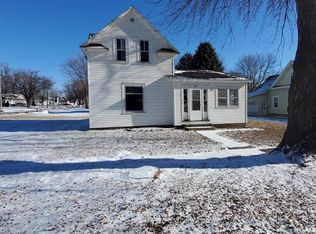 304 S Hamburg St, Holstein, IA 51025