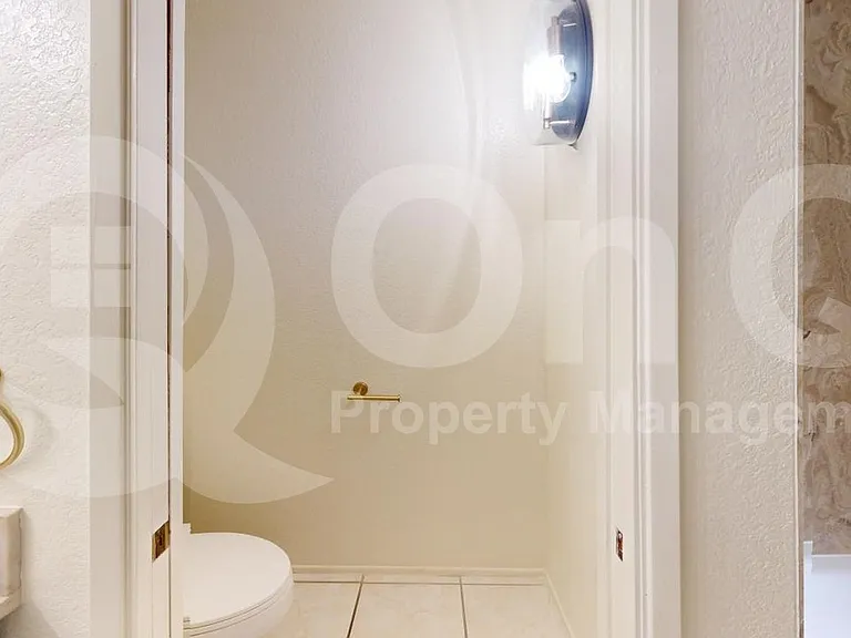 3882 N Paseo De Las Canchas — Photo 14