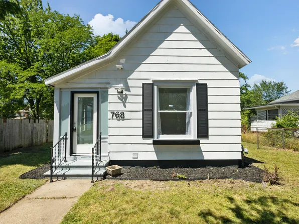 768 Pearl St, Benton Harbor, MI 49022