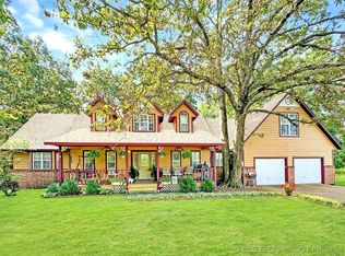 19825 E Willis Rd, Tahlequah, OK 74464