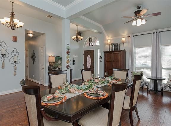 5th image of 4317 Biscayne Dr