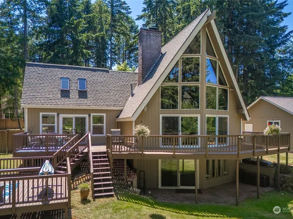 4724 Center Lane NE, Olympia, WA 98516