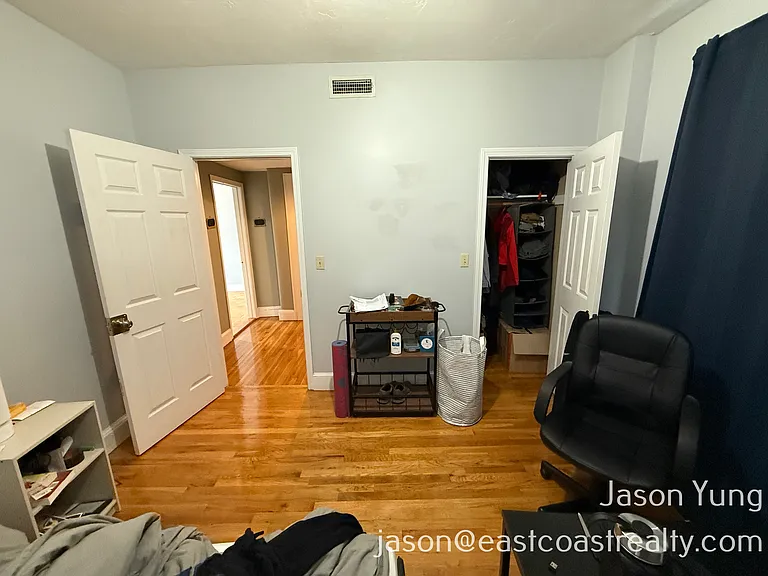 17 Highgate St #10 — Photo 9