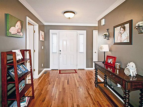 4th image of 3345 Fair Oaks Cir