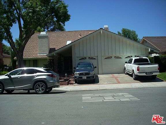 3rd image of 23521 Avenida Rotella