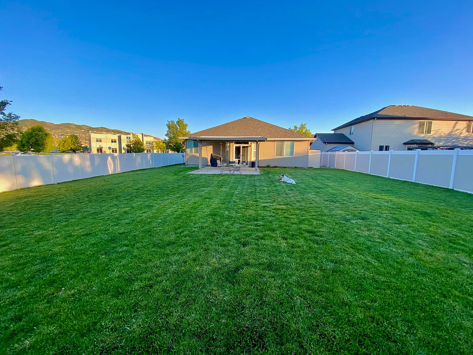 3 bed, 1495 sqft, $2,799 — Photo 1