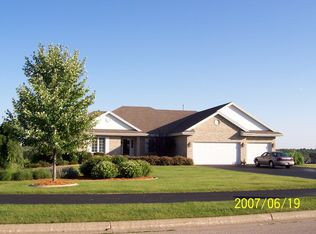 8773 Grandview Dr, Roscoe, IL 61073