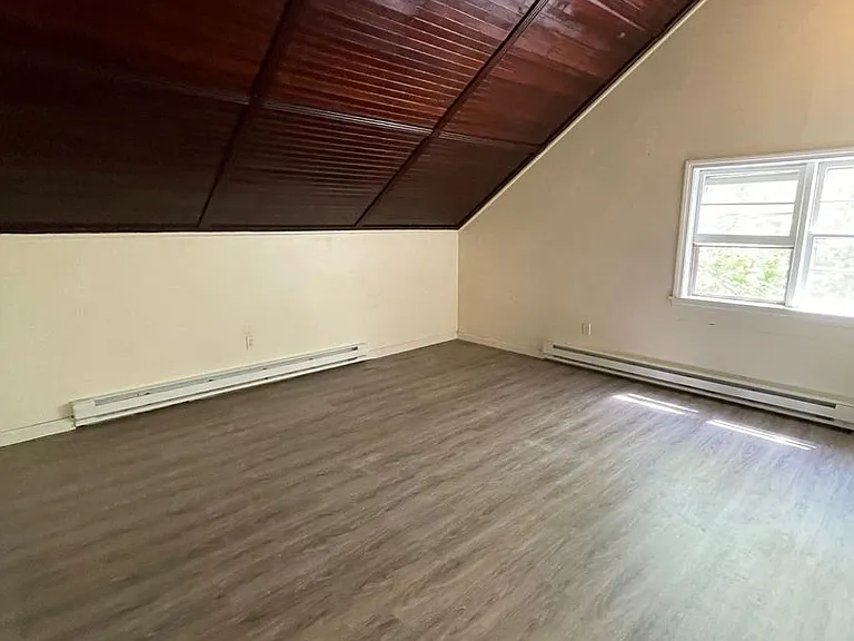 81 Torrington Ave #5 — Photo 4