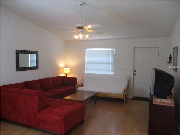 5th image of 1125 Somerset Cir S