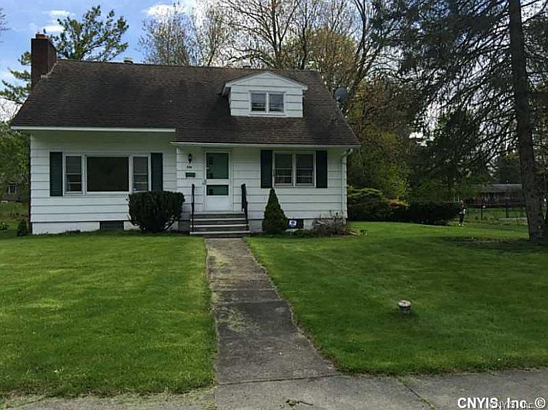 1st image of 200 Oakley Rd
