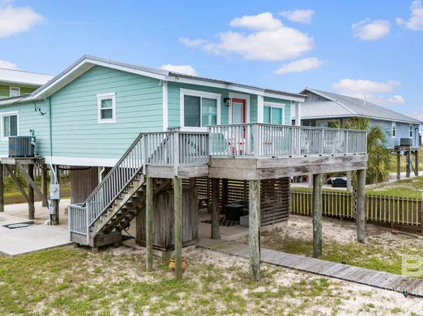649 Cherokee Rd, Gulf Shores, AL 36542