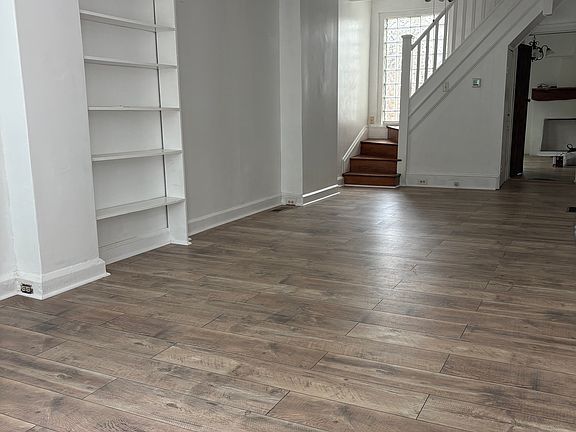 4th image of 120 W Chestnut St
