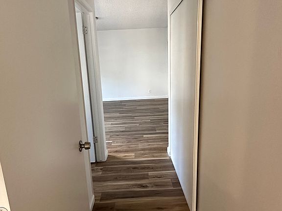 3rd image of 1833 N Avenue 53