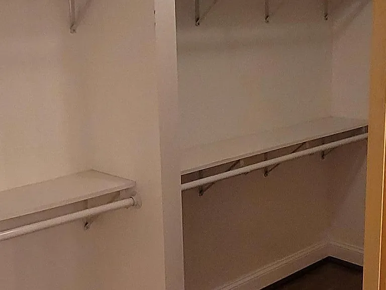 1300 Saint Charles Pl #L19 — Photo 23