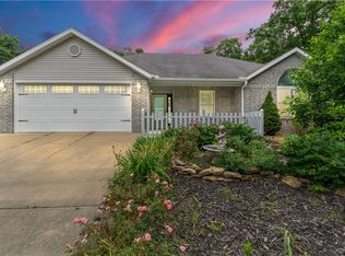 61 Ruthwell Dr, Bella Vista, AR 72715