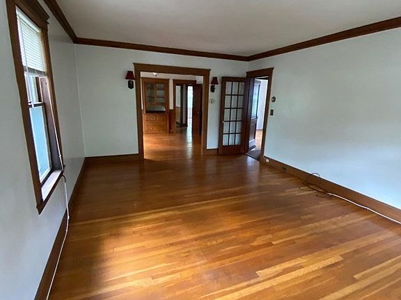 3rd image of 58 Bigelow St Unit 58