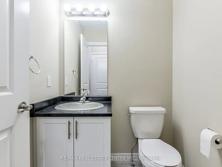 44 Cittadella Blvd — Photo 13