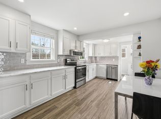7 Cherry St, Fayville, MA 01745