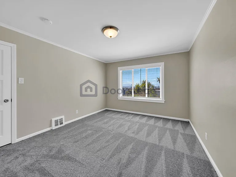 1883 43rd Ave — Photo 21