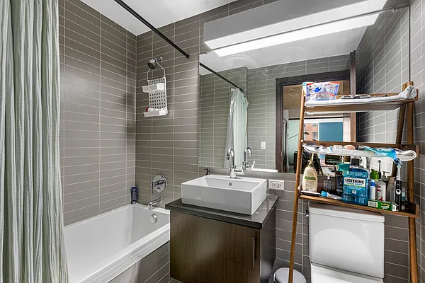 Rented by Compass | media 9