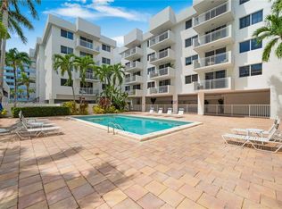 1665 Bay Rd APT 521, Miami Beach, FL 33139