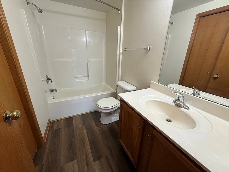 8217 Mansion Hill Ave — Photo 22