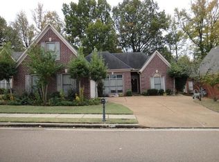 7495 Links View Ln S, Cordova, TN 38018