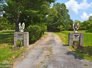 220 Locust Dale Rd, Front Royal, VA 22630