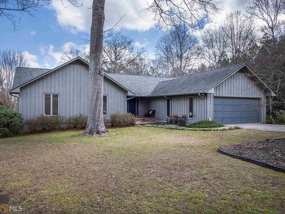 1st image of 530 Lakeview Dr