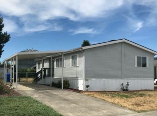 1670 Darin Dr, Grants Pass, OR 97527