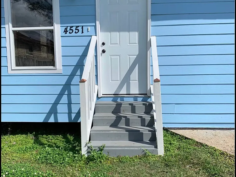 4551 Wilson Ave — Photo 3