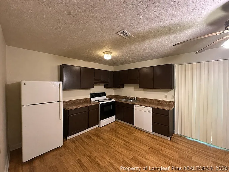 5876 Aftonshire Dr — Photo 3