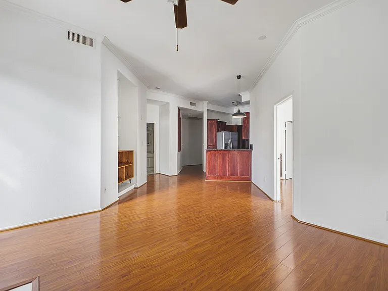6140 Monterey Rd #408 — Photo 4